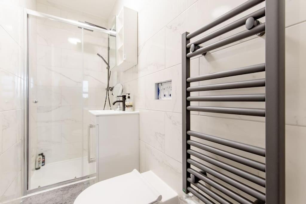 *Brand New 1 Bedroom Flat In Central London* Buitenkant foto